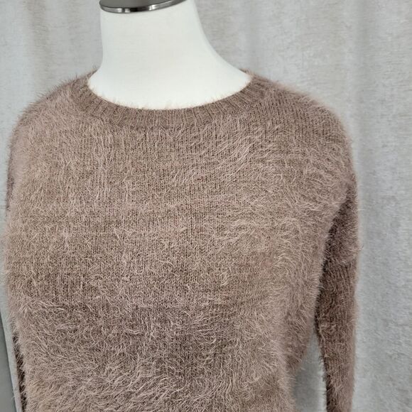 Cecico Taupe Fuzzy Chenille Knit Sweater with Cream Lace Hem NWT Women's Large - Picture 5 of 13